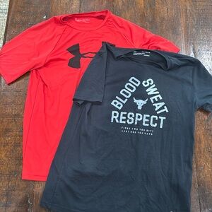 Youth X-Large boys under Armour tops